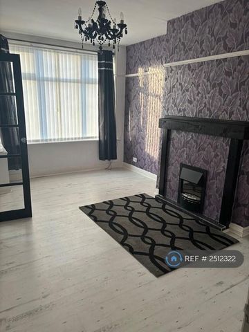 2 bedroom terraced house to rent - Photo 3