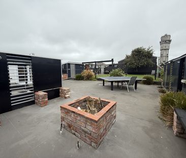 47 Collins Street, Hawera - Photo 3