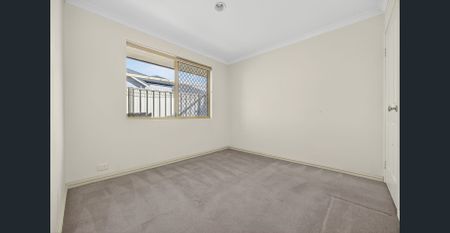 Light & Leafy Villa Bedford - Photo 5