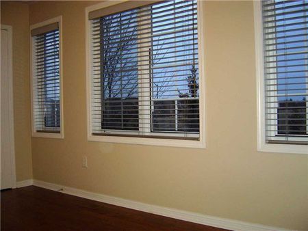 For Lease - 2344 Proudfoot Trail, Oakville, Ontario - Photo 4