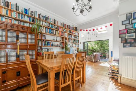 5 bedroom end of terrace house to rent - Photo 5