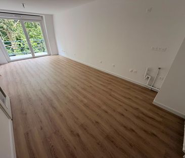 Location Appartement 3 pièces 58m² SECLIN 59113 - Photo 2