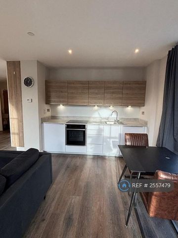 1 bedroom flat to rent - Photo 5