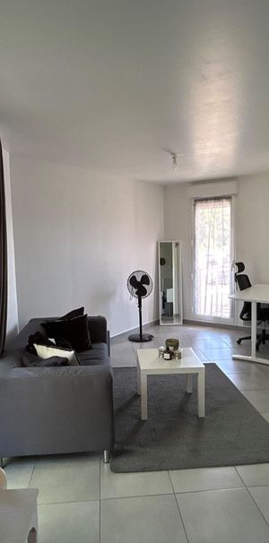 Location Appartement 2 pièces 40m² LISIEUX 14100 - Photo 1