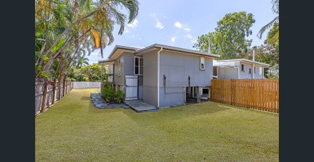 Two Bedroom - Prime Location - Photo 5