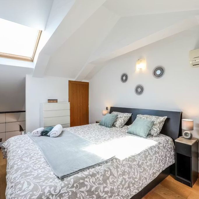 Calle de Alcalá, Madrid, Community of Madrid 28009 - Photo 1