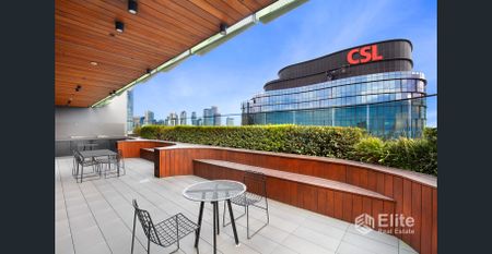 Partially Furnished 2 Bedroom 1 Bathroom Apartment in Royal Melbourne - Photo 4