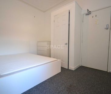 London Road, Reading, Berkshire, RG1 3NZ - Room 2 - Photo 3