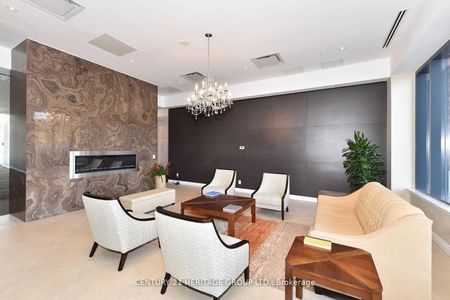 For Lease - 11611 Yonge Street Unit# PH8, Richmond Hill, Ontario - Photo 3