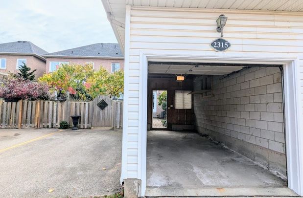 For Lease - 2315 Westoak Trail Unit# 6, Oakville, Ontario - Photo 1