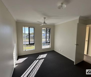 6 bedroom Large Family Home In Gatton - Photo 2