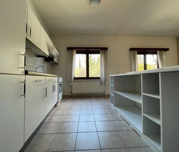Ruim appartement op eerste verdieping - Photo 2