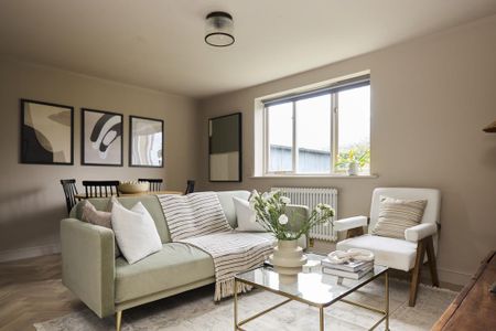 1 bedroom flat to rent - Photo 2