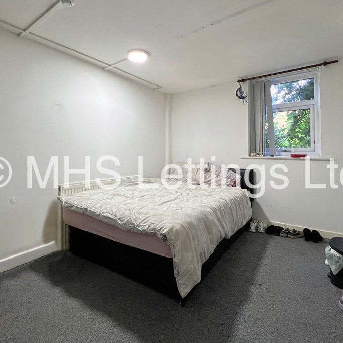 Basement Flat, 12 Regent Park Avenue, Leeds, LS6 2AU - Photo 1