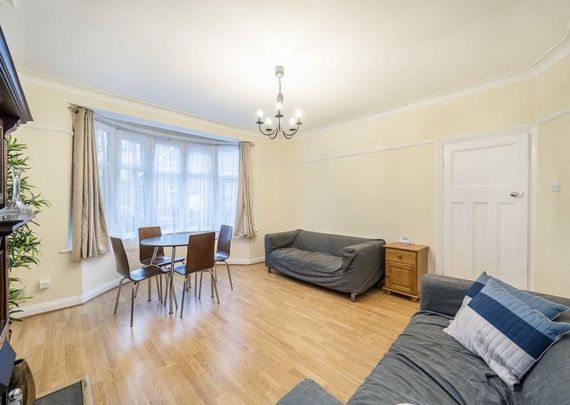 Eatonville Road, SW17 7SH, London - Photo 1