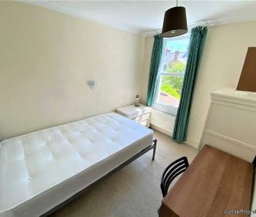 2 bedroom property to rent in Canterbury - Photo 4