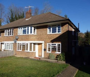 Downs View, Dorking, Surrey, RH4 - Photo 2