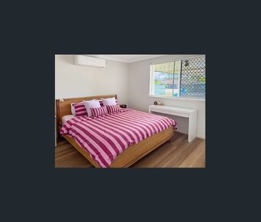 Fresh, Modern & Move-In Ready in Sought-After Carlisle - Photo 6