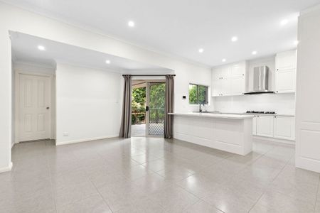 54 Brooker avenue, Beacon Hill, NSW 2100 - Photo 2