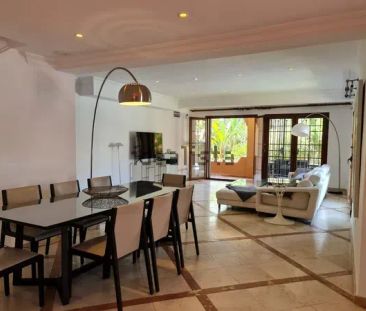 Alquiler de casa o chalet independiente en Avenida Playa del Sol s/n - Photo 2