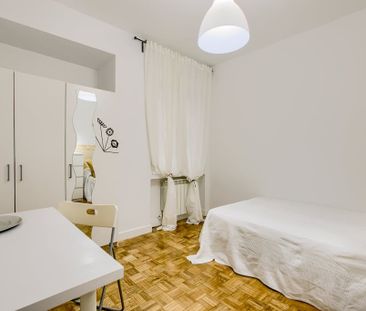 Calle de Lope de Rueda, Madrid, Community of Madrid 28009 - Photo 4