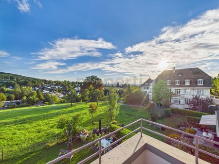 Charmante, exklusive Dachgeschoss-Wohnung mit Galerie & luxuriösem Ausbaustand in Riehen - Foto 4