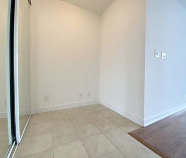 For Lease - 14 York Street Unit# 5310, Toronto, Ontario - Photo 6