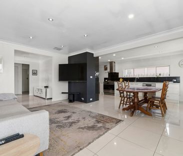 Renovated Family Home - Photo 1