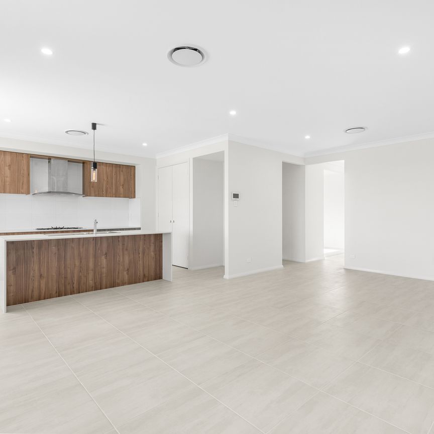 20 Pear Street, Gillieston Heights NSW 2321 - House For Rent | Domain - Photo 1