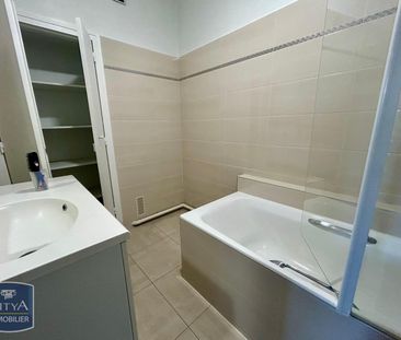 Location Appartement 4 pièces 101m² ALENCON 61000 - Photo 6