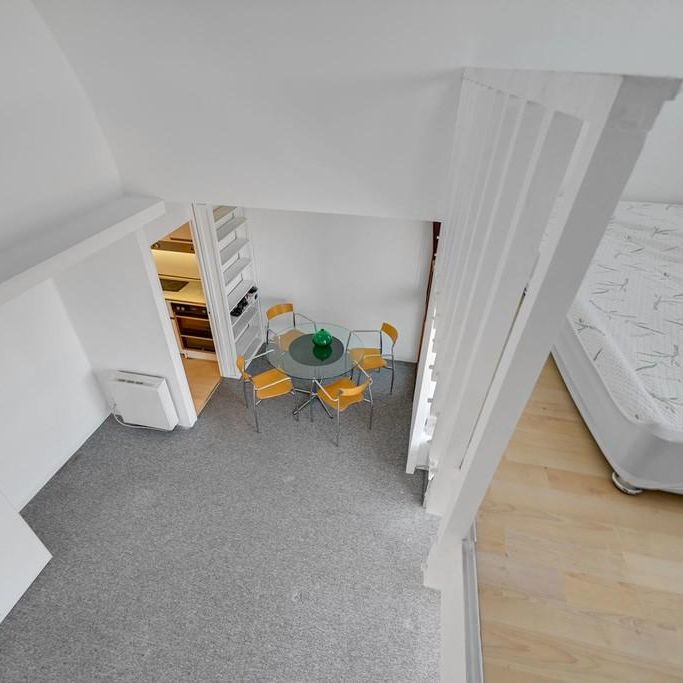 Studio to rent - Photo 1