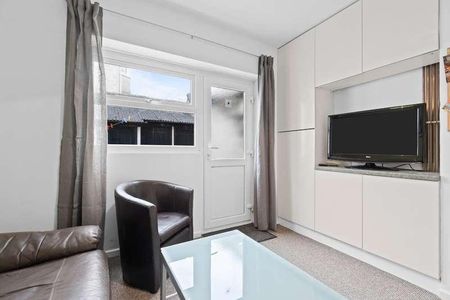 College Road, Keyham, Plymouth, PL2 - Photo 4