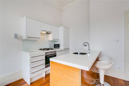 1 bedroom flat to rent - Photo 5