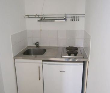 Location Appartement 1 pièce 24m² - Photo 1