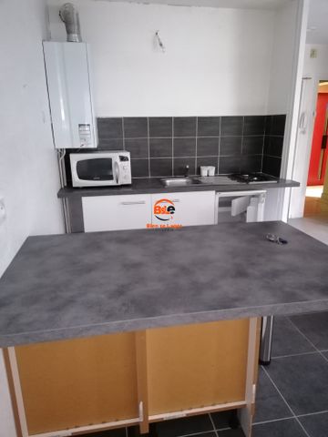 Location Appartement 1 pièce 31m² CLERMONT FERRAND 63000 - Photo 2