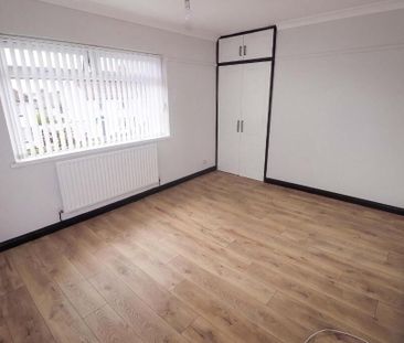 318 Merville Garden Village, Newtownabbey, BT37 9TU - Photo 4