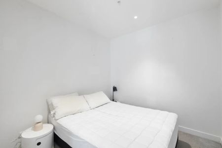 Unit 307/518 Swanston Street, - Photo 3