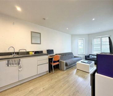1 bedroom apartment to rent - Photo 2