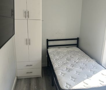 255 Somerset Street East - 8 - Photo 6