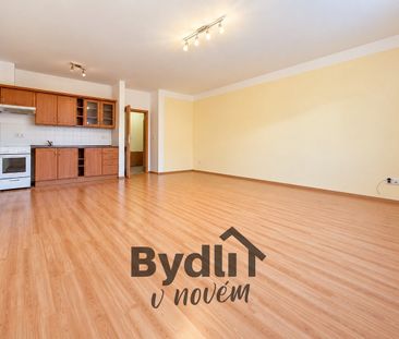 Pronájem bytu 1+kk 40 m² - Photo 1