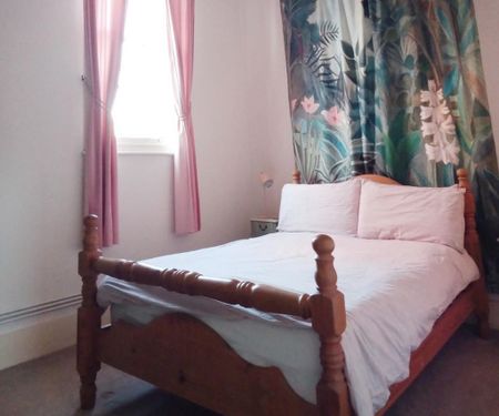 2 bedroom detached house to rent - Photo 3