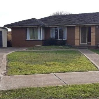 Melton South - Photo 4