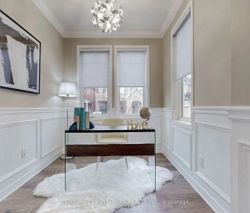 Detached Home For Lease | W9031533 - Photo 3