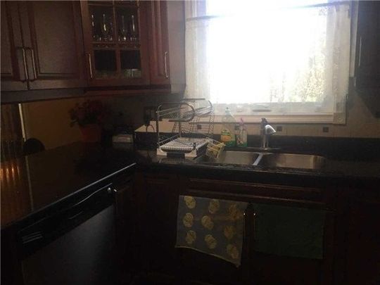 For Lease - 441 Rutherford Road Unit# Room, Brampton, Ontario - Photo 1