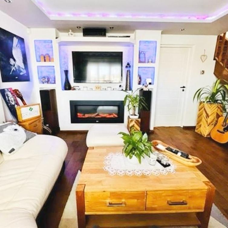 Dorchester Crescent, Peterborough - Photo 1