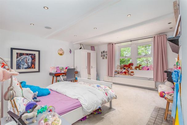 5 bedroom house to rent - Photo 1