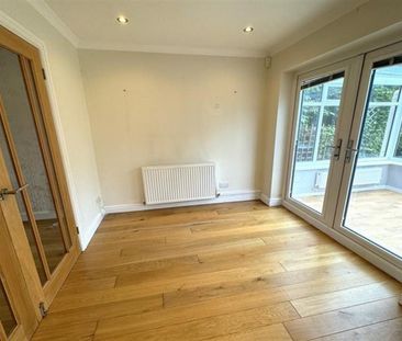 3 Bedroom Semi Detached To Let - Photo 3