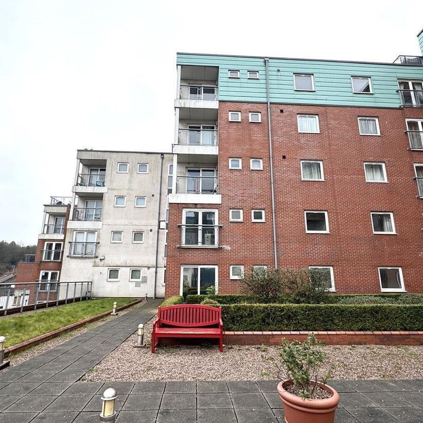 Tower Court, London Road, Newcastle under Lyme - Photo 1