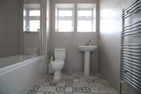 Eden Close, Slough - Photo 5