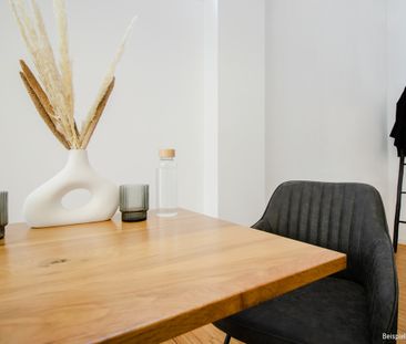 Wunderschöne 2-Zimmer Penthouse Wohnung Möbliert im Heilbronner Zen... - Foto 2